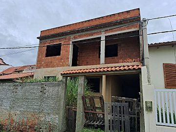 Vende-se casa no bairro Grama, Para�ba do Sul/RJ
