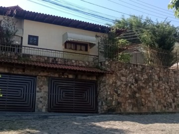 Casa - Venda - Centro - Paraíba do Sul - RJ