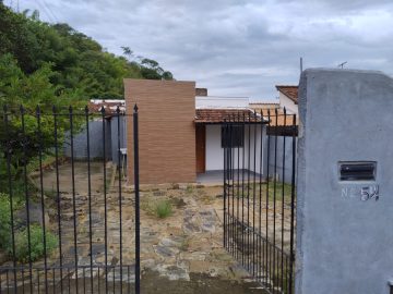 Casa - Aluguel - Lava Pés - Paraíba do Sul - RJ