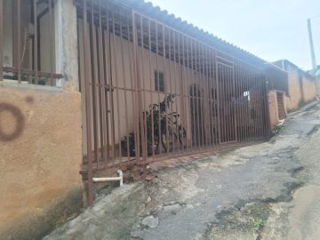 Casa - Venda - Centro - Paraíba do Sul - RJ