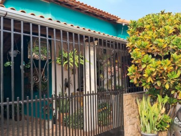 Casa - Venda - Inema. - Paraíba do Sul - RJ